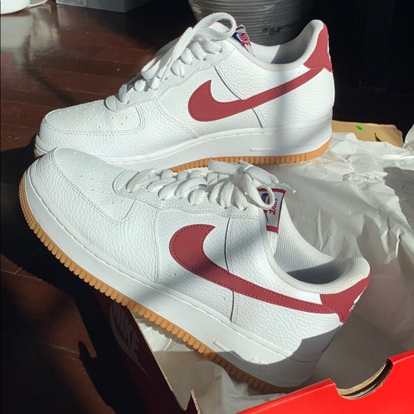 nike air force 1 red gum